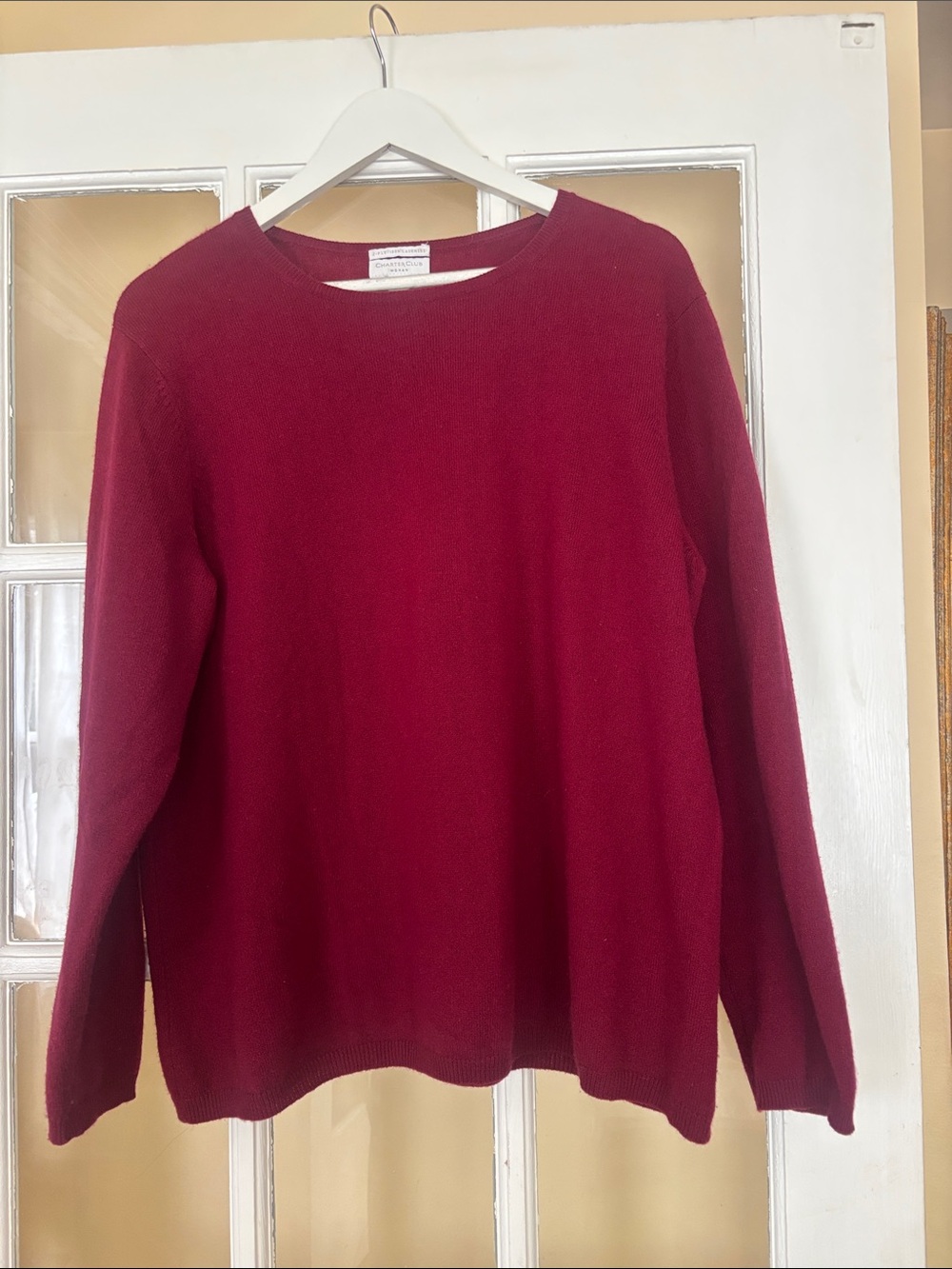 100% Cashmere Women's Crewneck Sweater - Burgundy